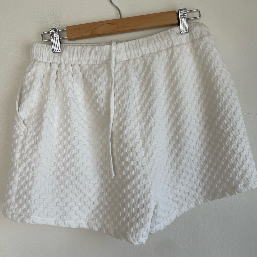 Vici Checked White Short Drawstring - image 2